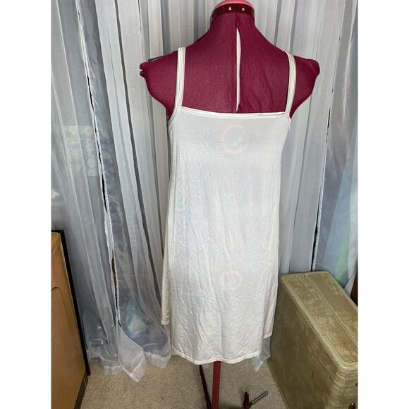 Vanity Fair stretch cream knee length slip sz 34 - Picture 2 of 5